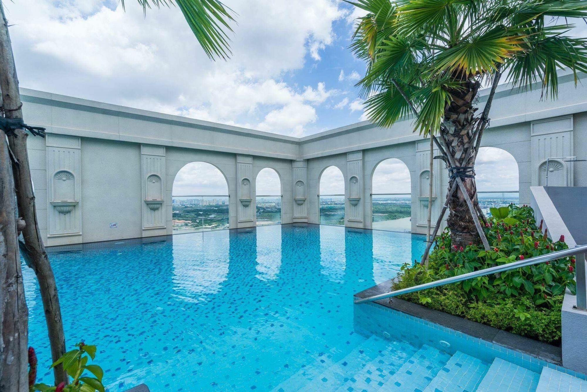The Manner Apartment Icon 56 Rooftop Pool Ho Şi Min Exterior foto